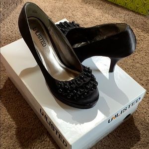 Unlisted Black Platform Pumps